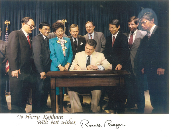 http://www.vcjacl.org/Assets/Images/Harry%20Kajihara%20and%20Pres%20Reagan.jpg